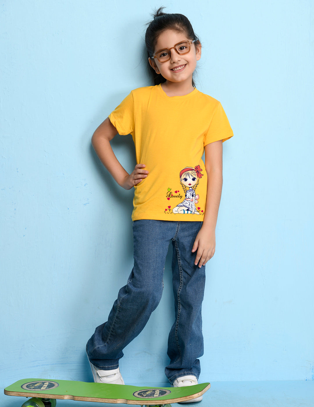 NUSYL Girls Half Sleeves Yellow Lovely printed T-shirt