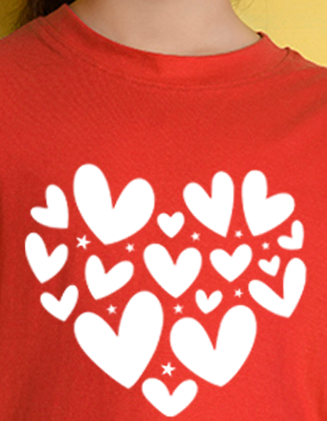 Nusyl Girls Red Heart Printed Has a Round Neck Short sleeve T-Shirts