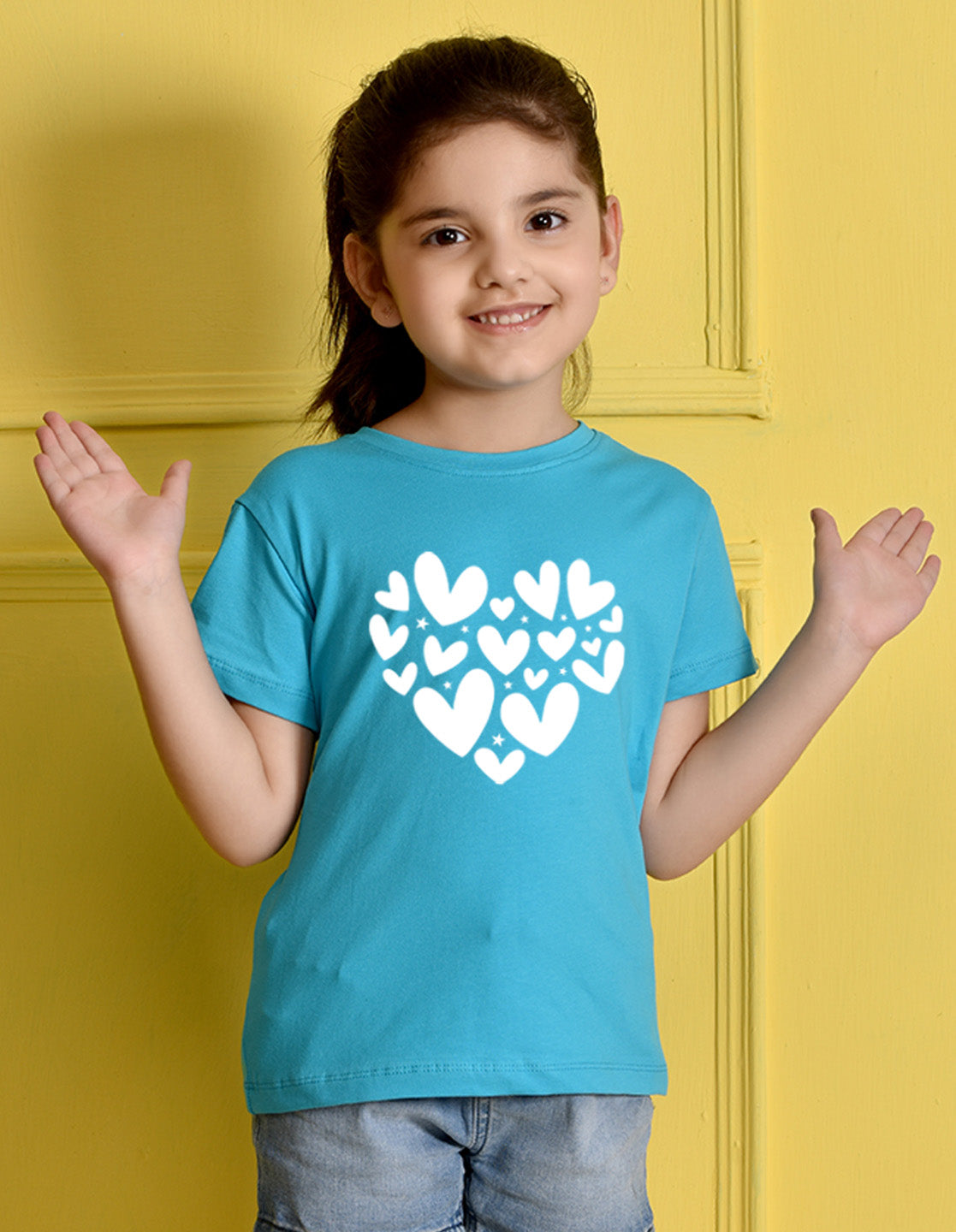 Nusyl Girls Sky Blue Heart Printed Has a Round Neck Short sleeve T-Shirts