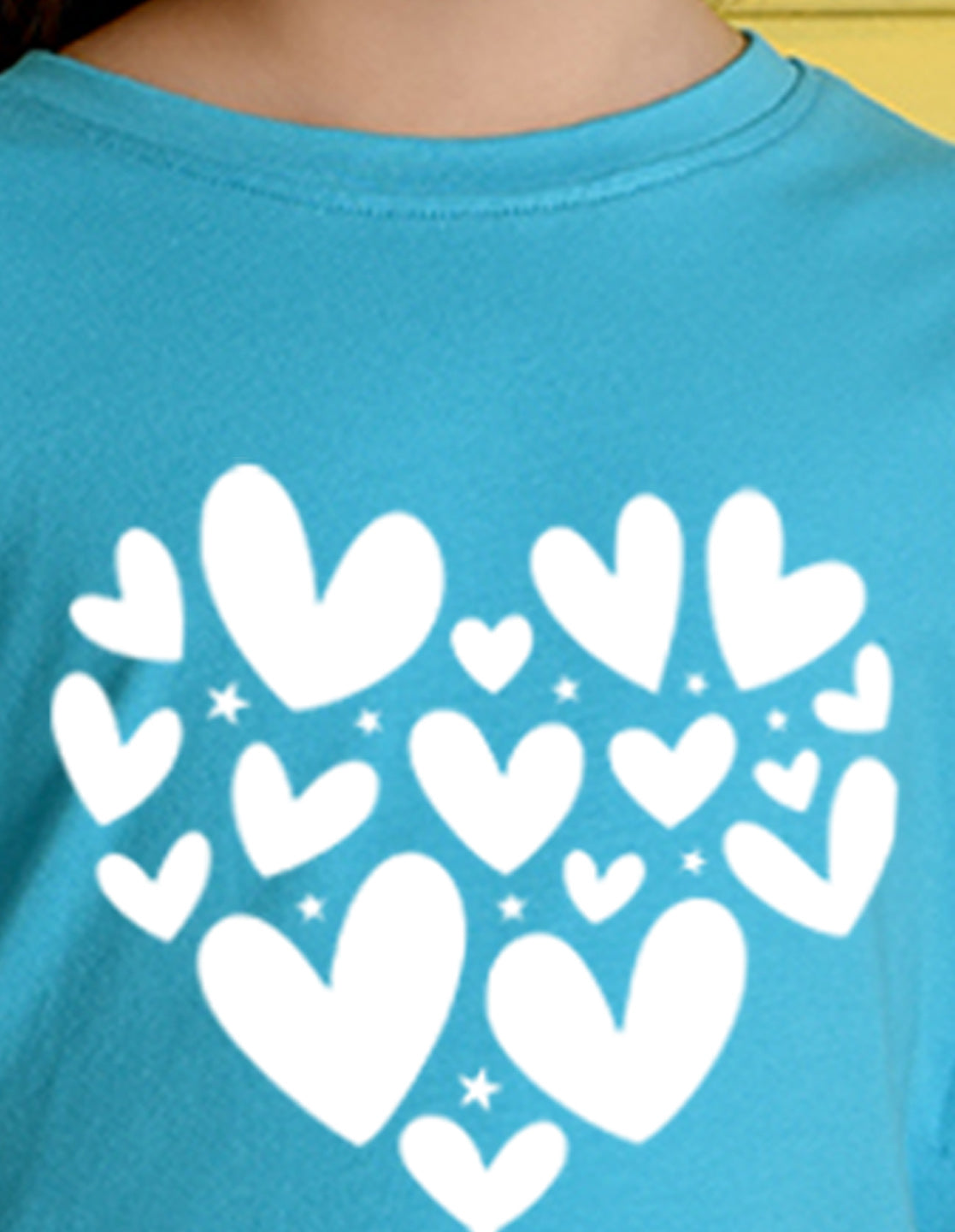 Nusyl Girls Sky Blue Heart Printed Has a Round Neck Short sleeve T-Shirts