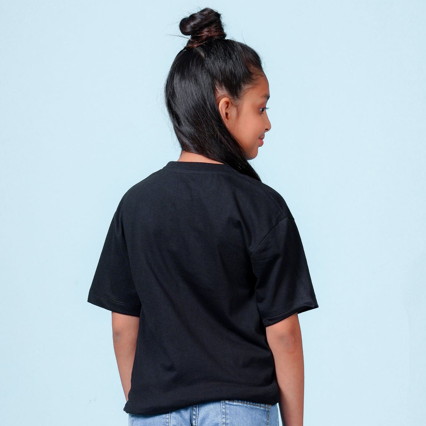 Nusyl Girls Black Printed Oversized T-shirt