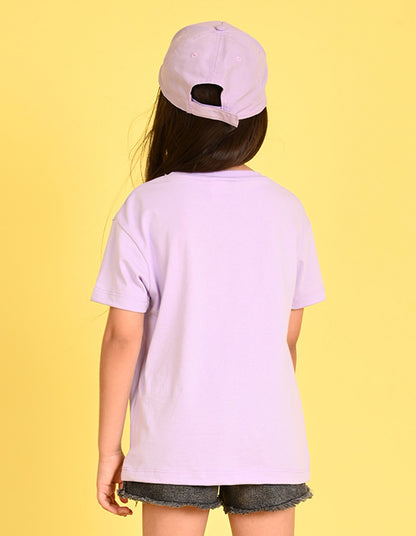 Nusyl Girl's Lilac Daddy Little Girl Text Printed Cotton blend Half Sleeve Drop Shoulder Oversized T-Shirt