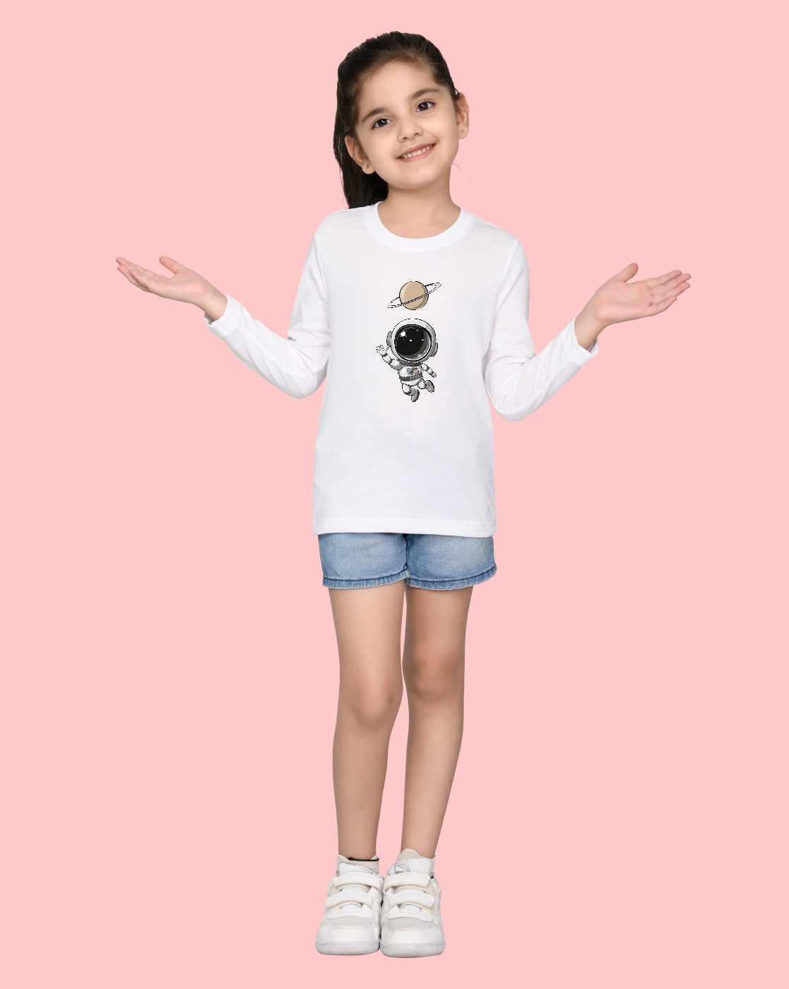 Nusyl Girls White Astronaut Printed Full Sleeve T-shirt