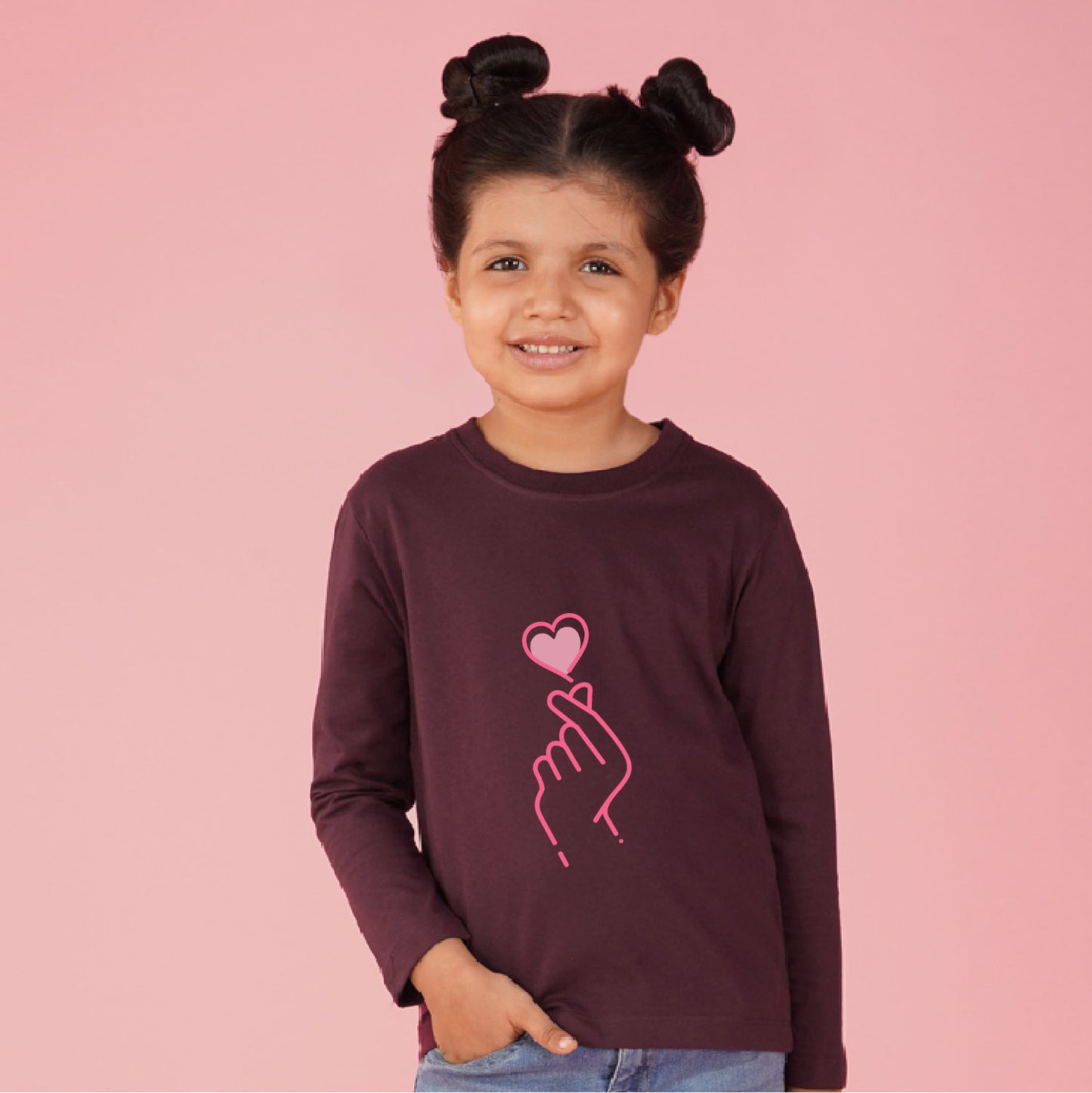 Nusyl Girls maroon Hand & Heart Printed T-Shirt