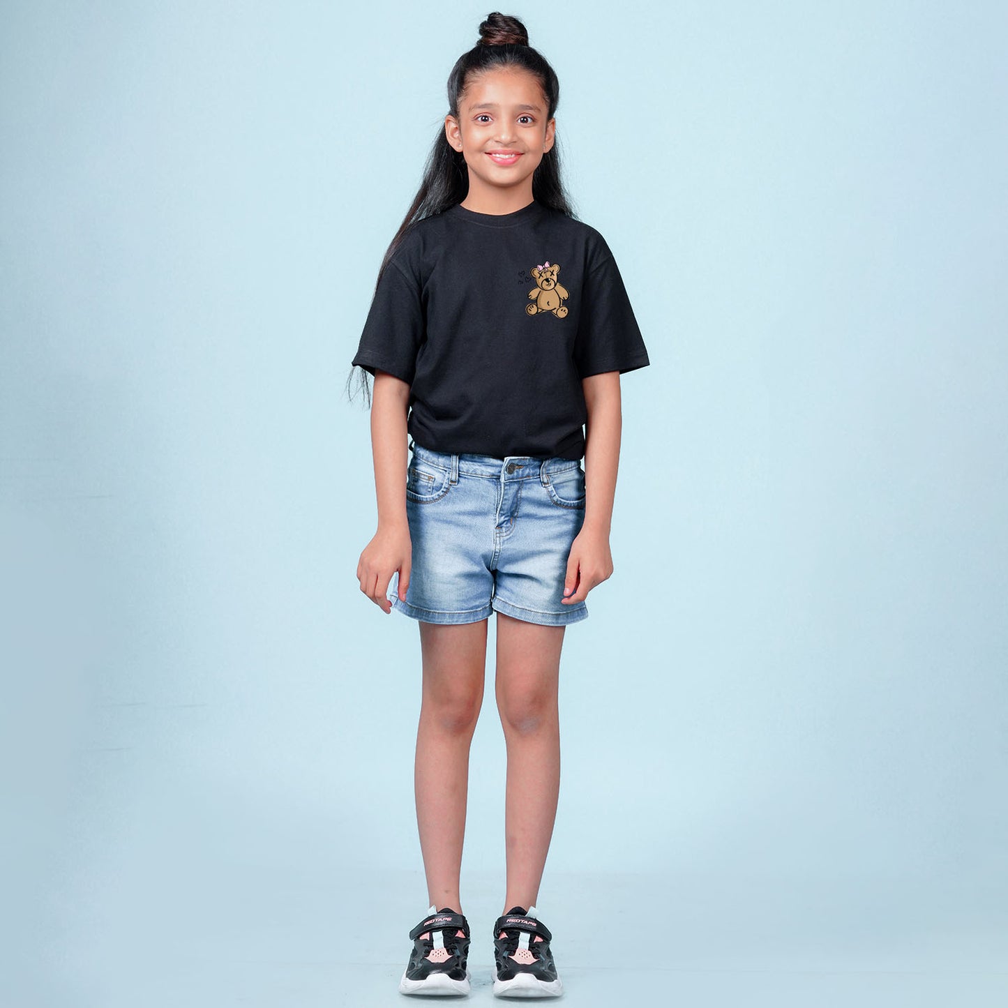 Nusyl Girls Black Printed Oversized T-shirt