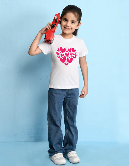 Nusyl Girls White Heart Printed Has a Round Neck Short sleeve T-Shirts