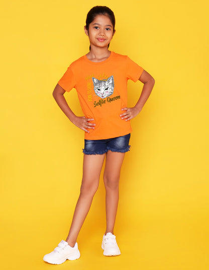 Nusyl Girl's Orange Cat Face & Selfie Queen Text Printed Regular Fit T-Shirt