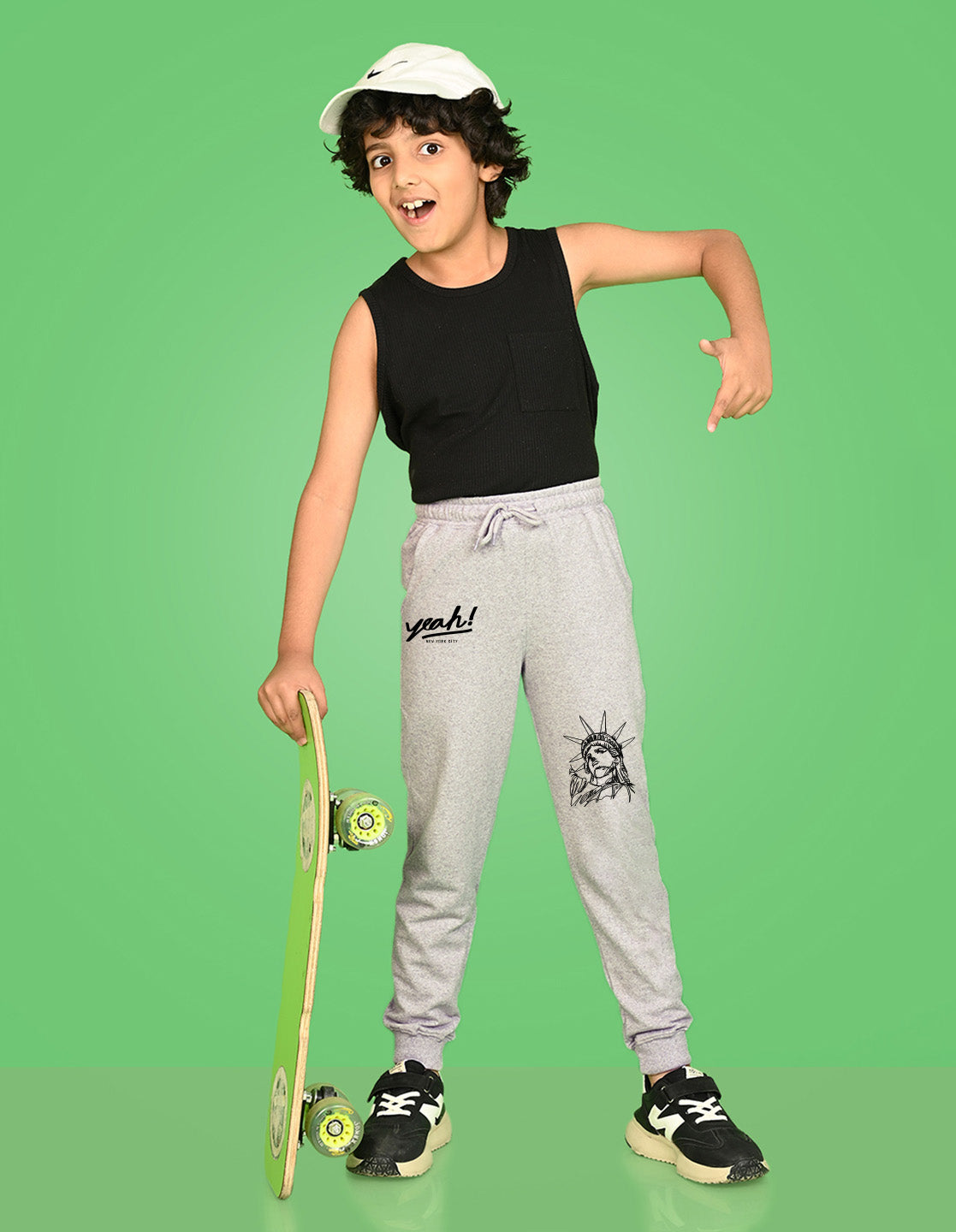 Nusyl Boys Grey Statue of Liberty Printed Ankle Length Track Pant