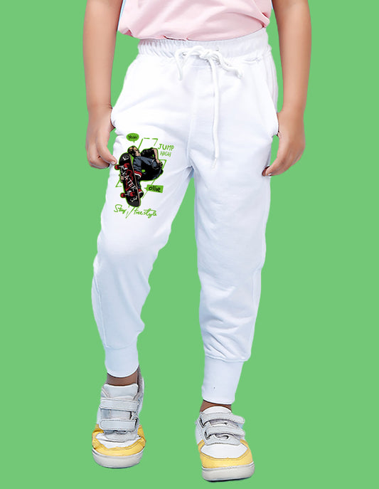 Nusyl Boys White Skateboard & Text Printed Ankle Length Track Pant