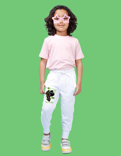 Nusyl Boys White Skateboard & Text Printed Ankle Length Track Pant