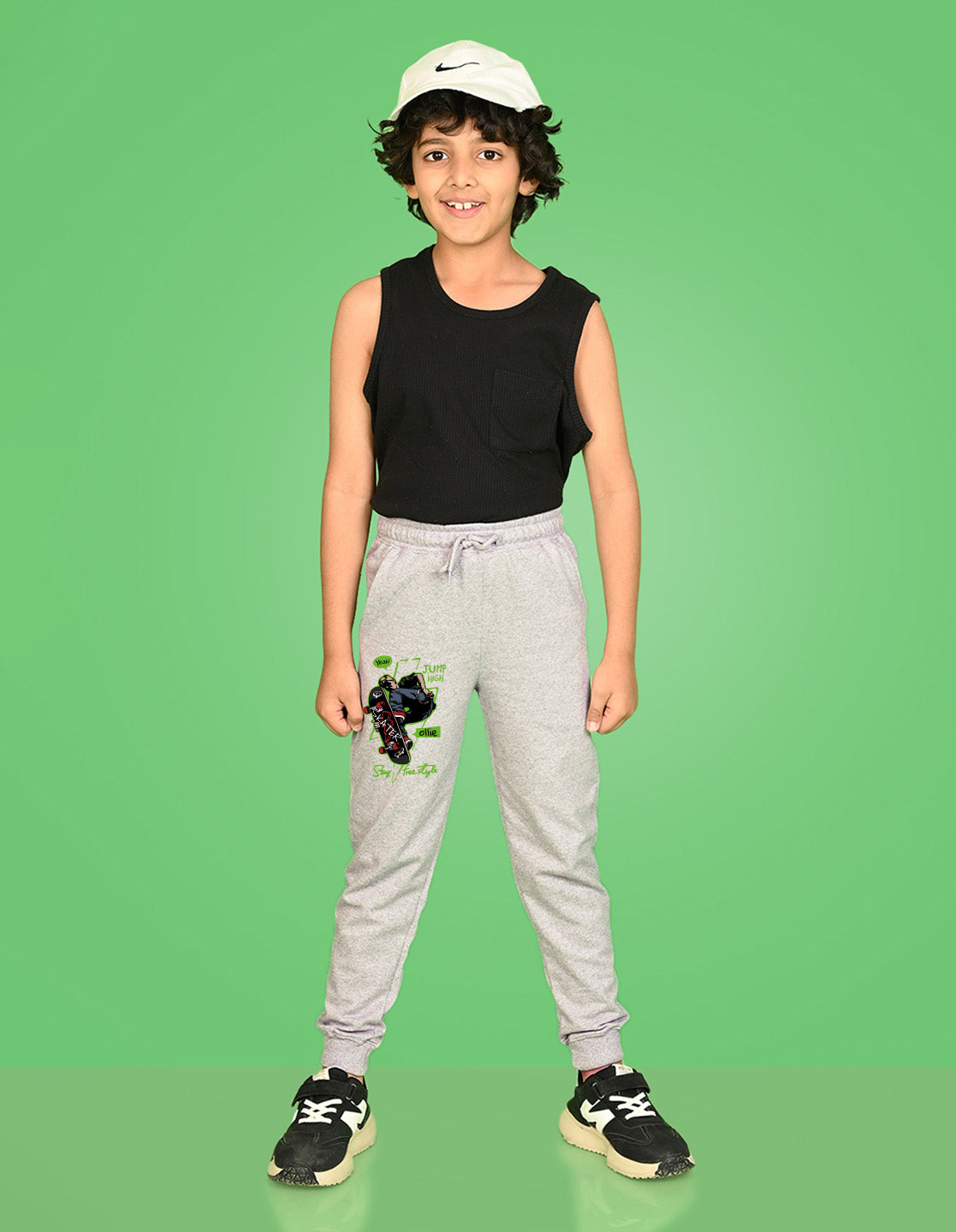 Nusyl Boys Grey Skateboard & Text Printed Ankle Length Track Pant