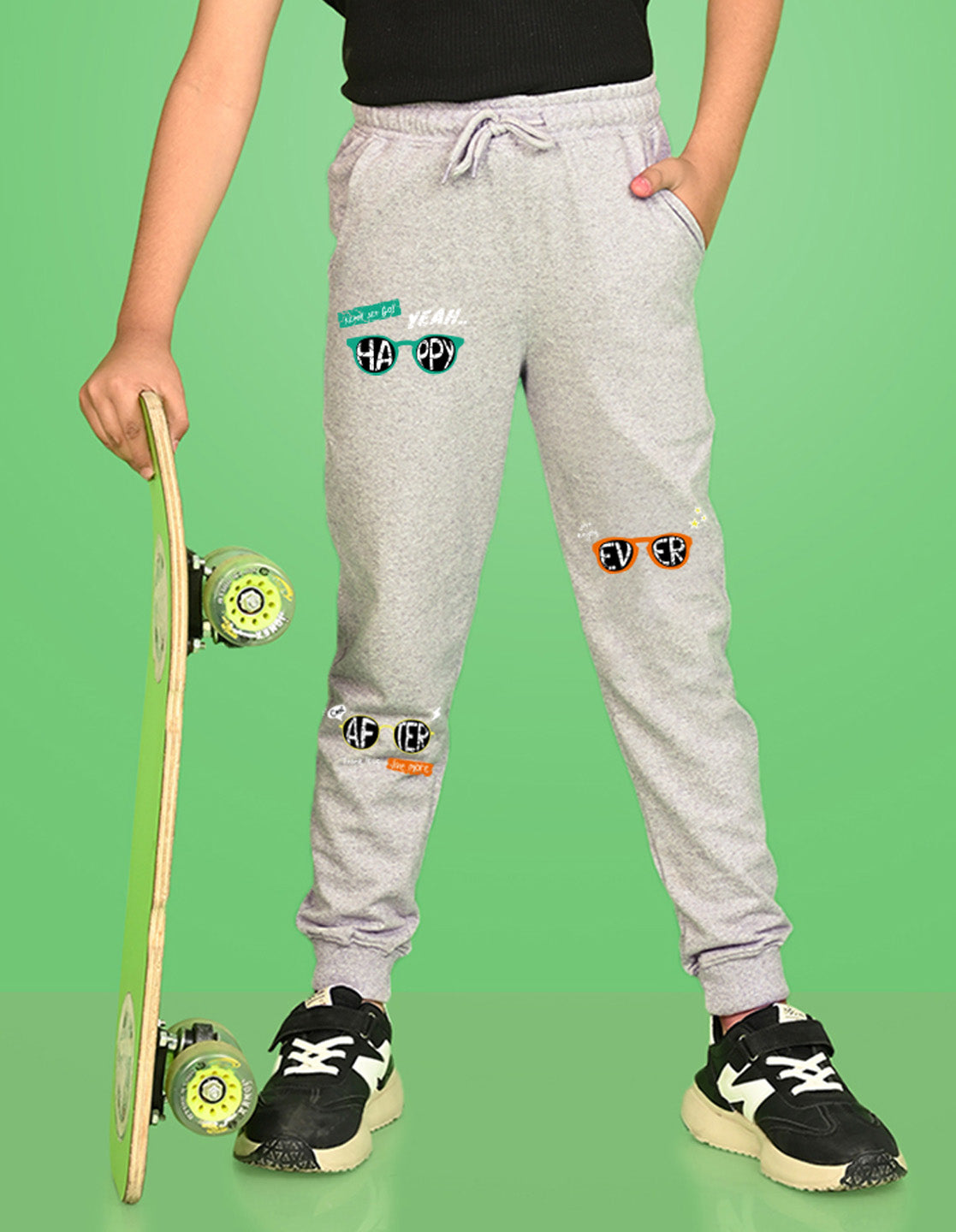 Nusyl Boys Grey Text & Goggles Printed Ankle Length Track Pant