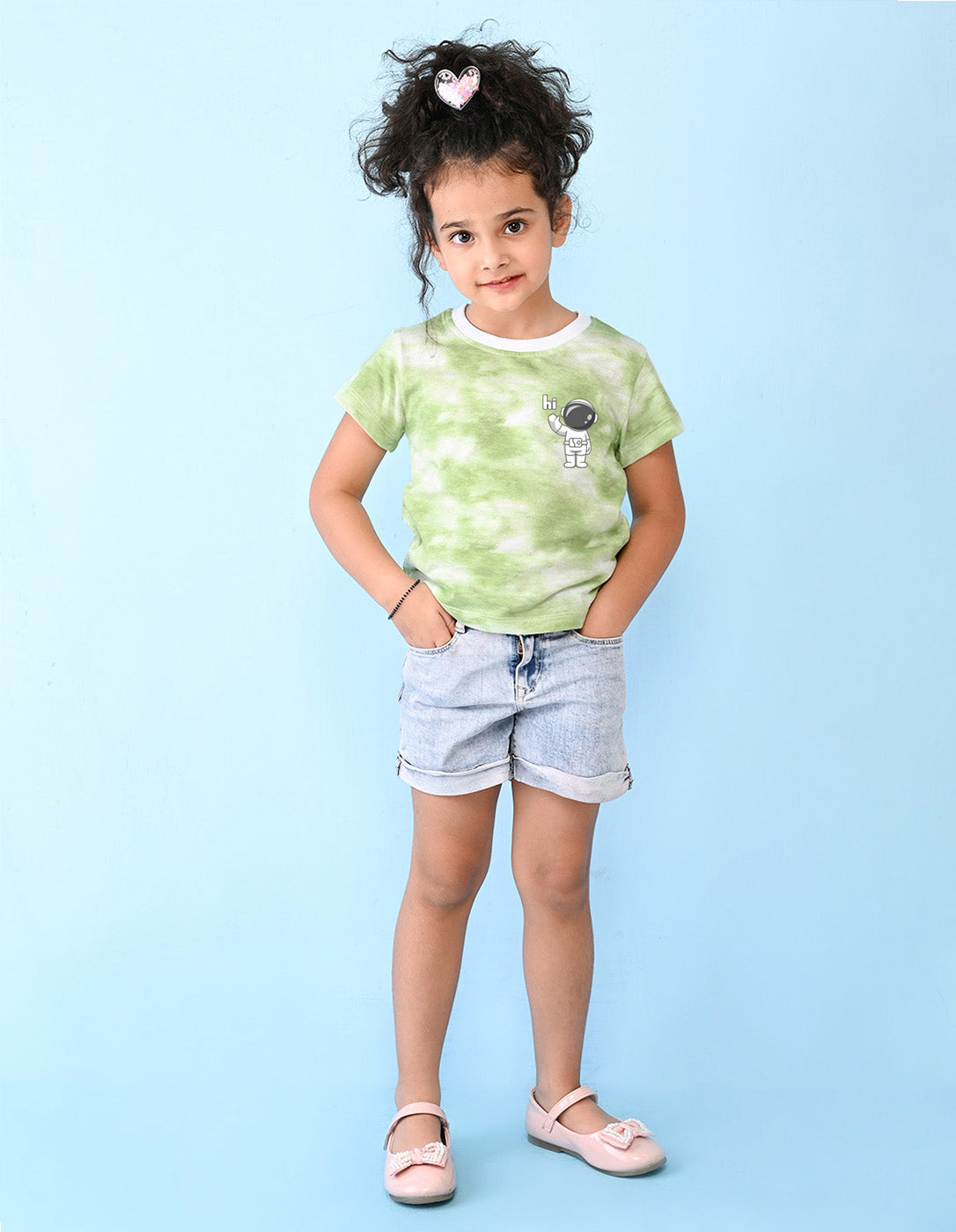 Nusyl girls green auts astronaut printed tie & dye tshirt.